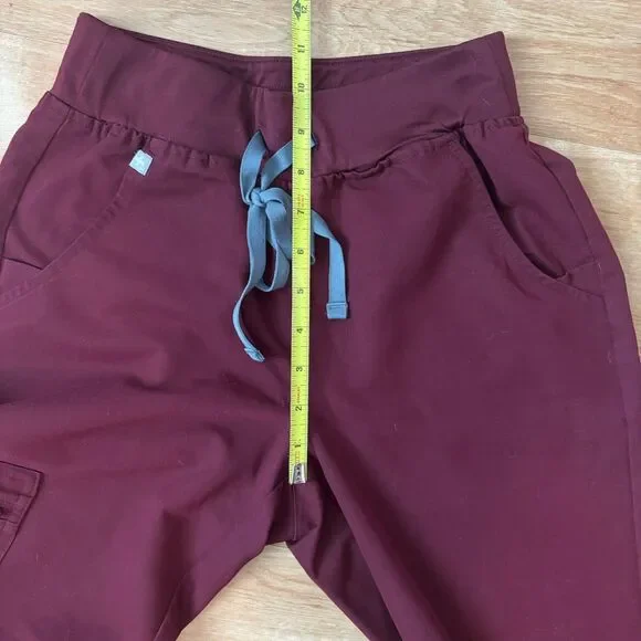 Figs Scrub Bottoms Womens Size XXS Petite Burgundy Zamora Joggers High Rise - Picture 4 of 5